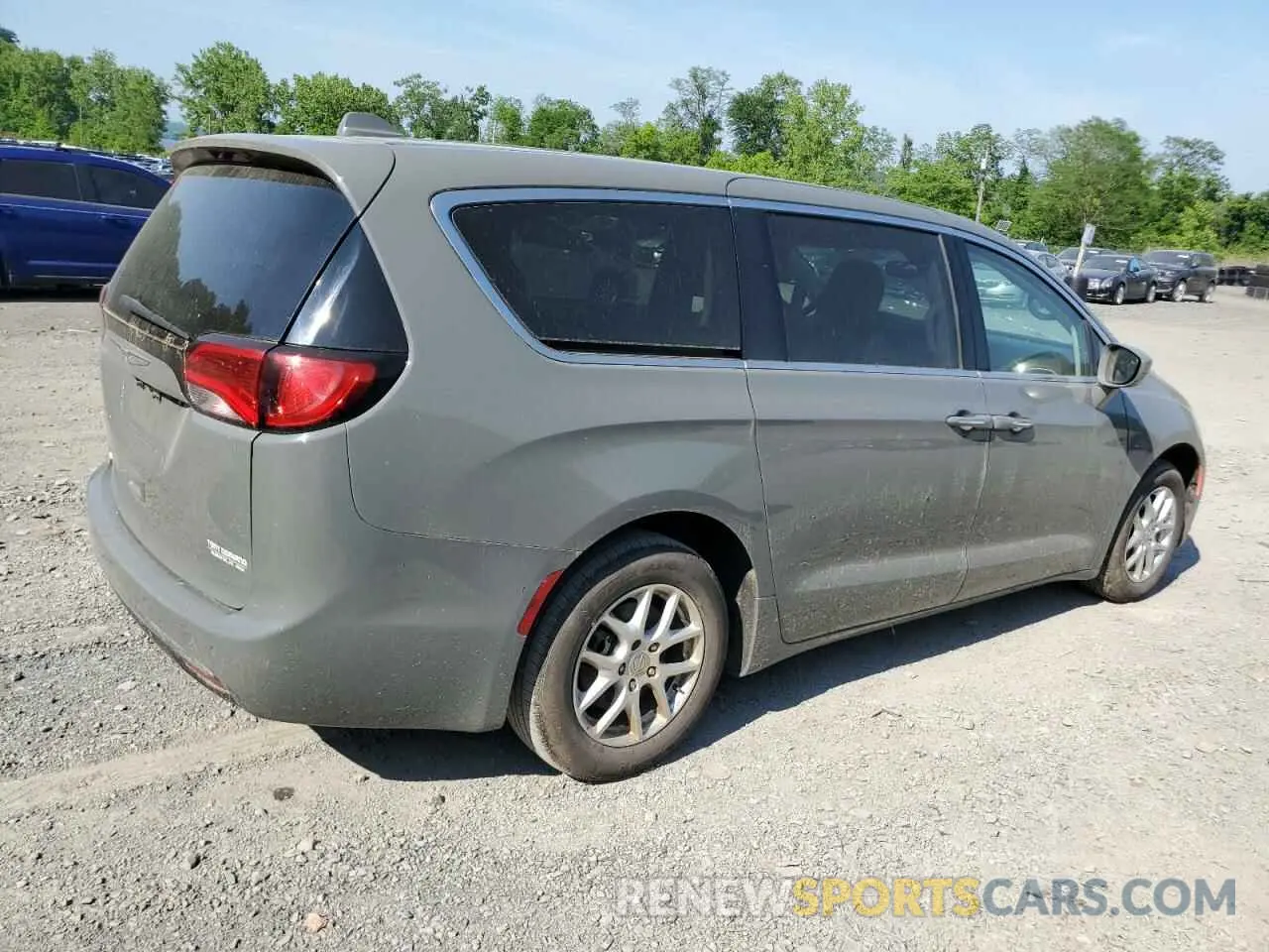 3 Photograph of a damaged car 2C4RC1FG3LR139607 CHRYSLER PACIFICA 2020