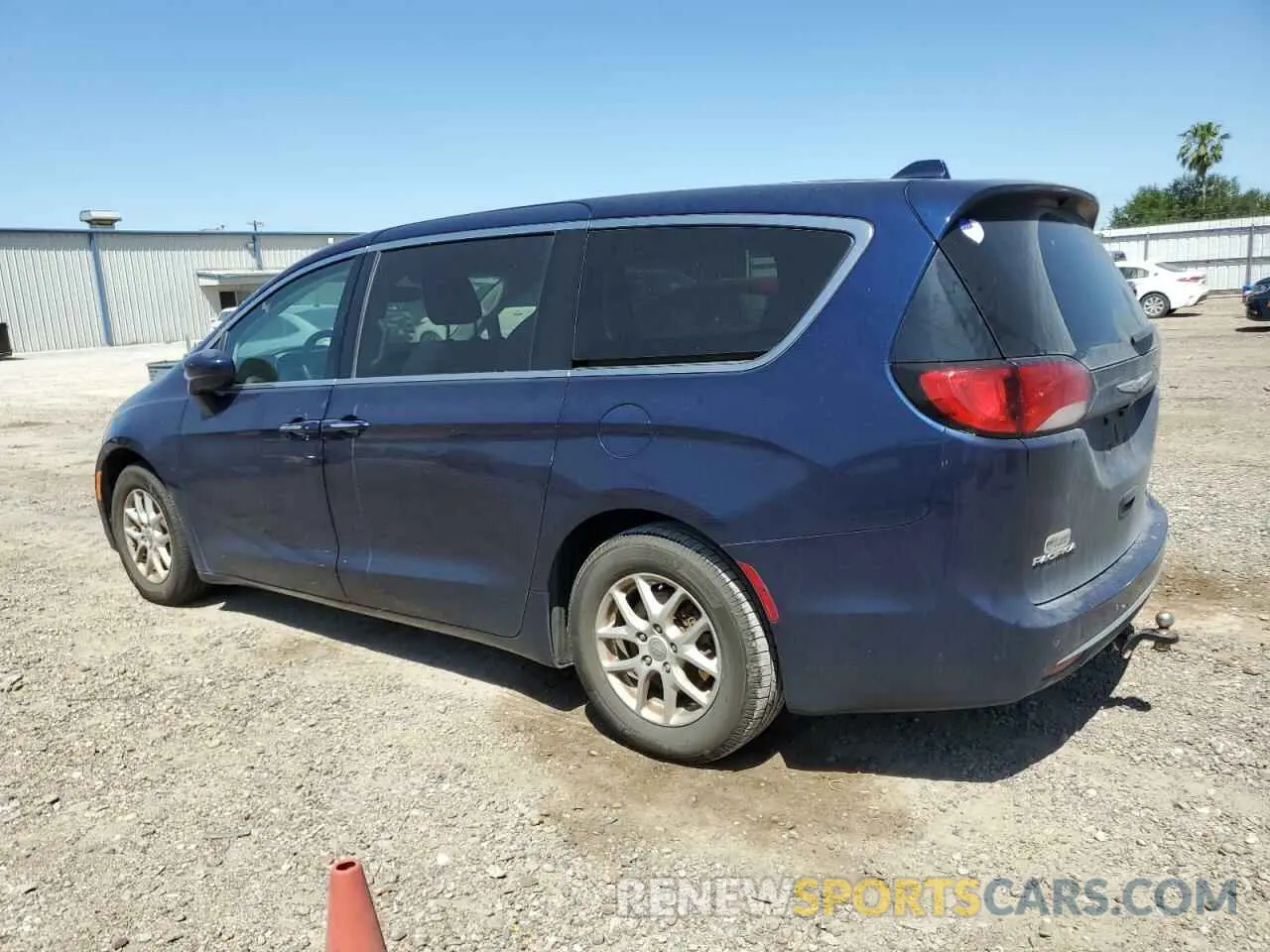 2 Photograph of a damaged car 2C4RC1FG3LR211020 CHRYSLER PACIFICA 2020