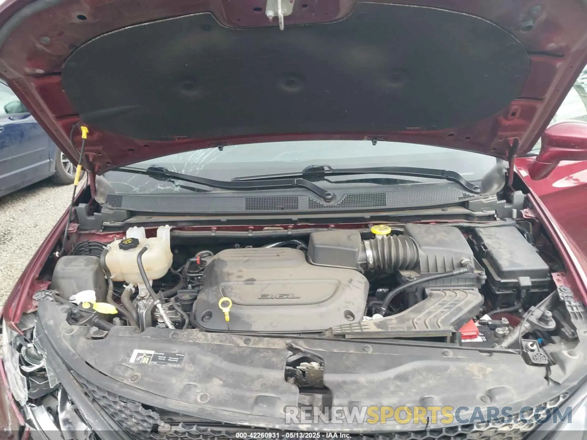 10 Photograph of a damaged car 2C4RC1FG6LR142887 CHRYSLER PACIFICA 2020