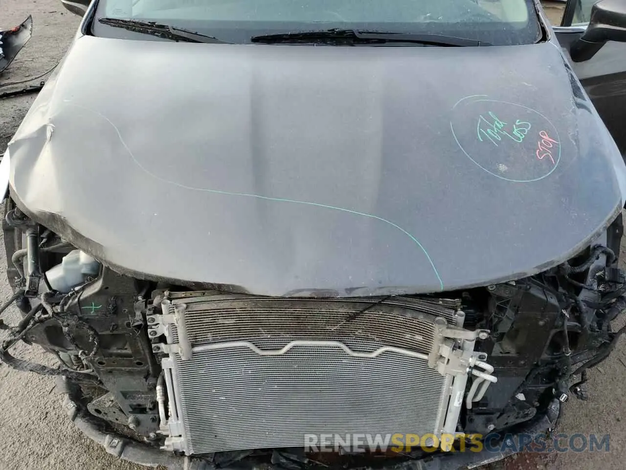 12 Photograph of a damaged car 2C4RC1FG8LR158704 CHRYSLER PACIFICA 2020