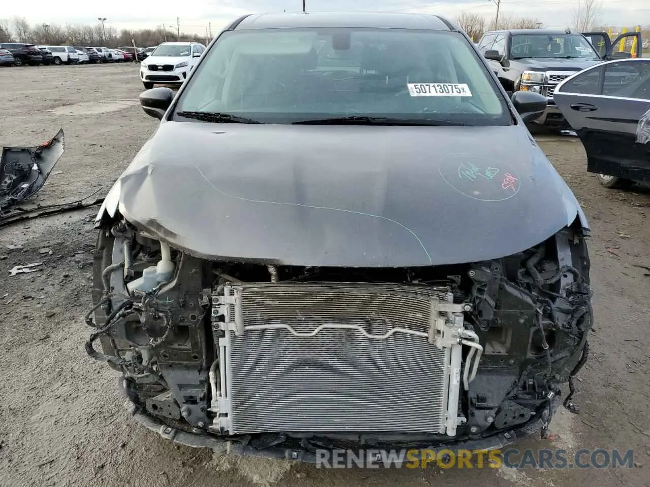 5 Photograph of a damaged car 2C4RC1FG8LR158704 CHRYSLER PACIFICA 2020