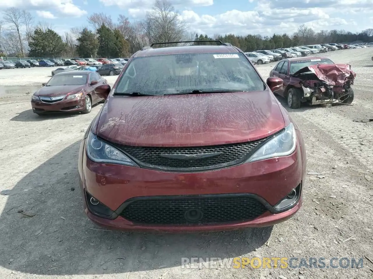 5 Photograph of a damaged car 2C4RC1GG0LR147145 CHRYSLER PACIFICA 2020