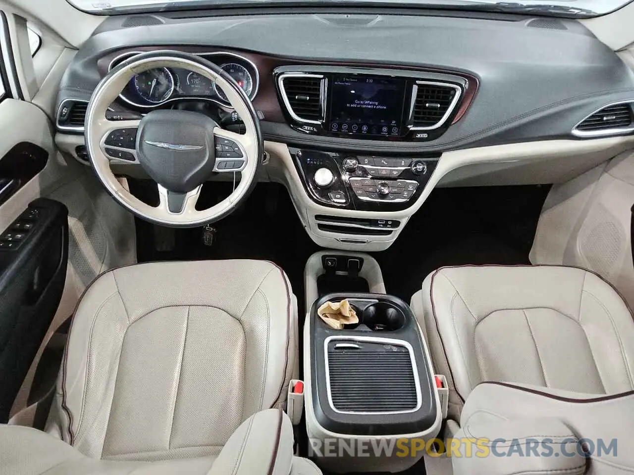 8 Photograph of a damaged car 2C4RC1GG0LR156198 CHRYSLER PACIFICA 2020