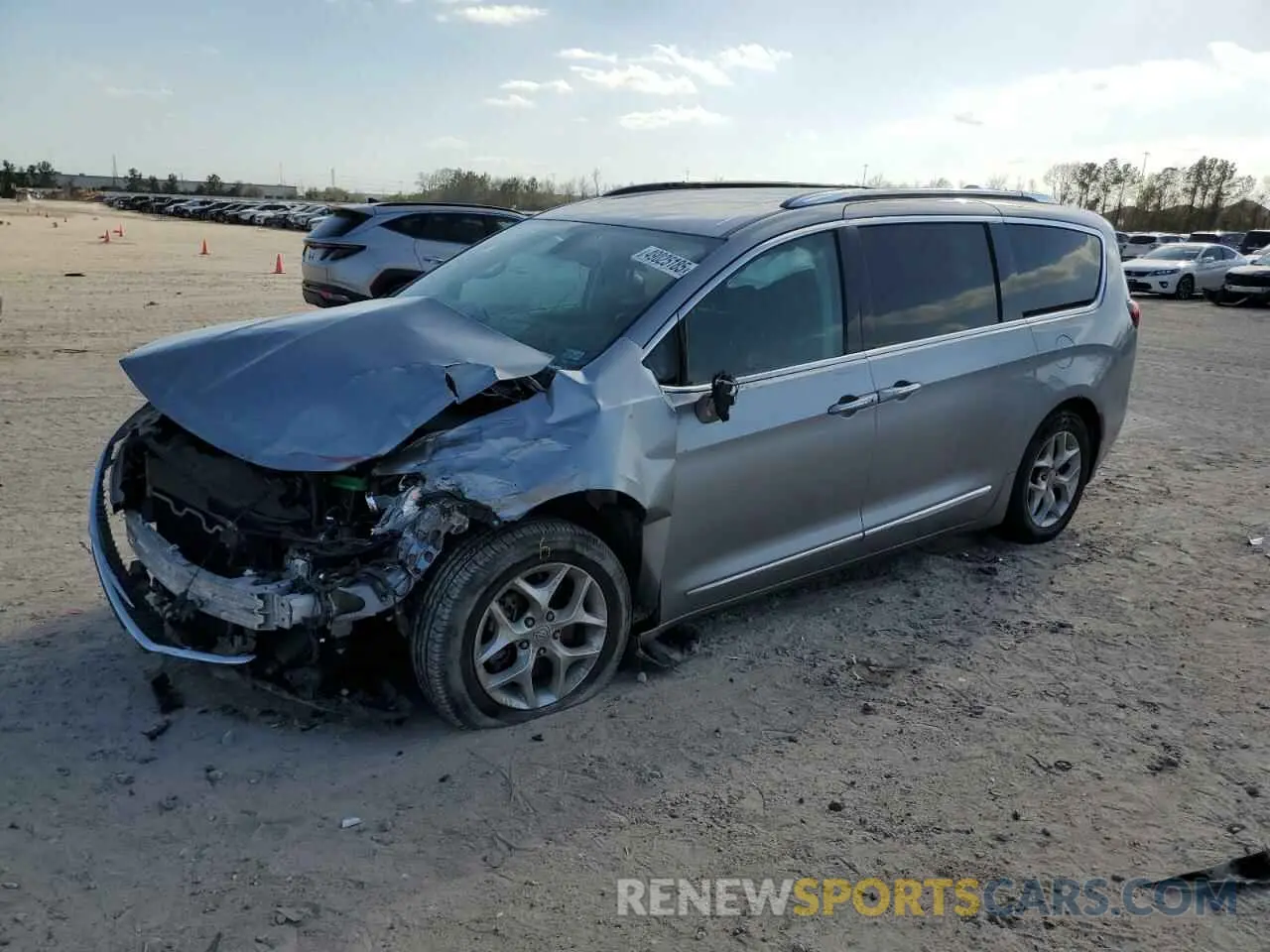 1 Photograph of a damaged car 2C4RC1GG0LR289575 CHRYSLER PACIFICA 2020