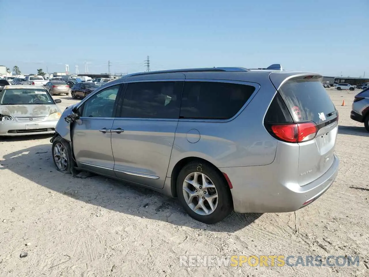 2 Photograph of a damaged car 2C4RC1GG0LR289575 CHRYSLER PACIFICA 2020
