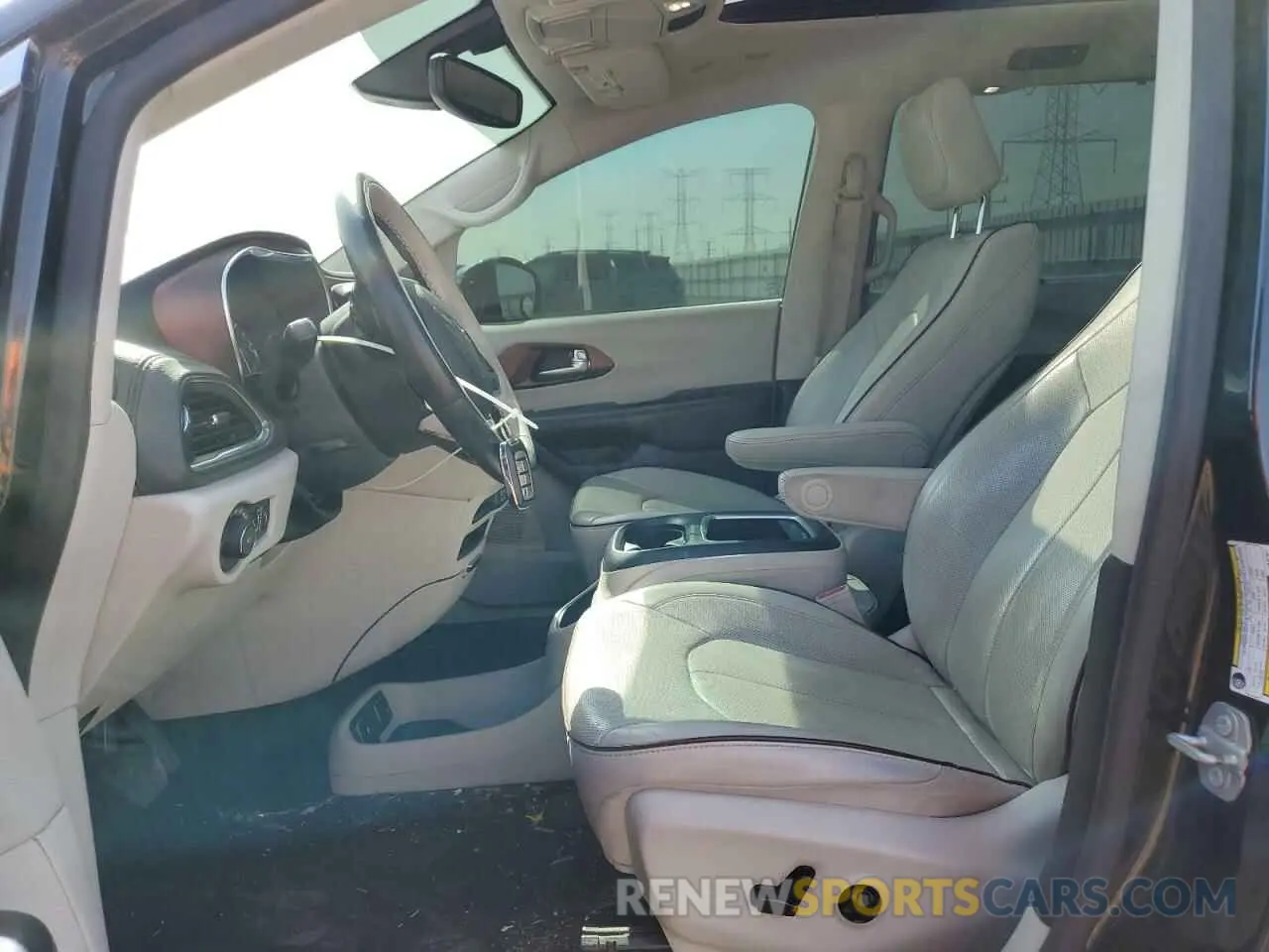 7 Photograph of a damaged car 2C4RC1GG1LR187041 CHRYSLER PACIFICA 2020