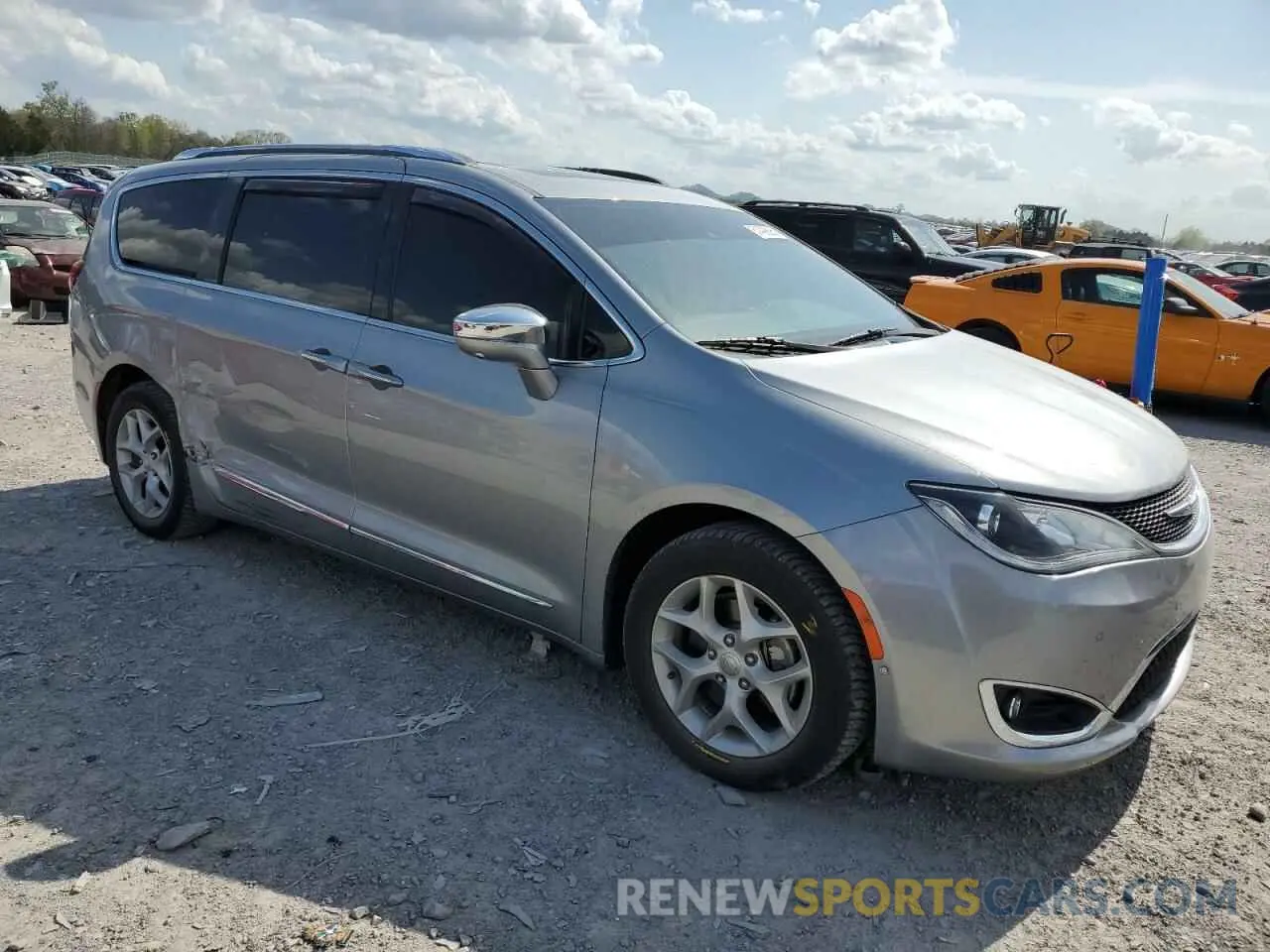 4 Photograph of a damaged car 2C4RC1GG2LR104278 CHRYSLER PACIFICA 2020