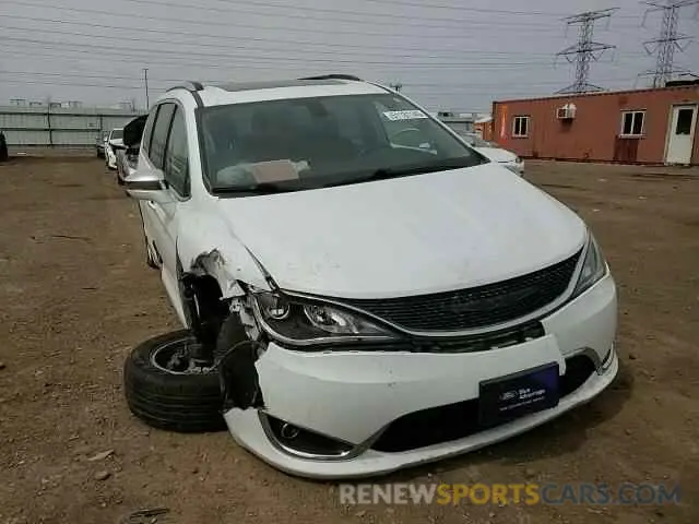 12 Photograph of a damaged car 2C4RC1GG2LR290324 CHRYSLER PACIFICA 2020