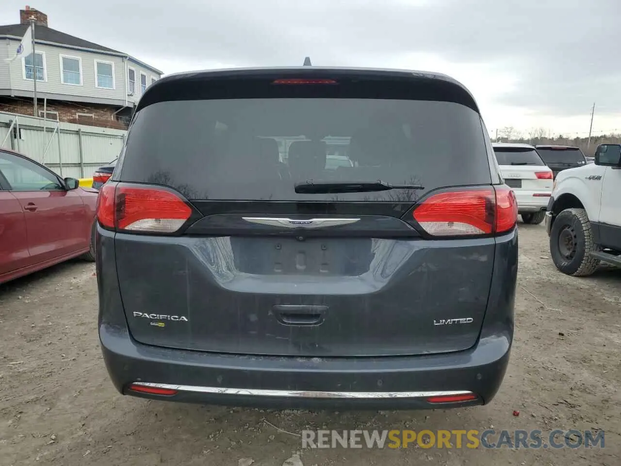 6 Photograph of a damaged car 2C4RC1GG5LR163048 CHRYSLER PACIFICA 2020