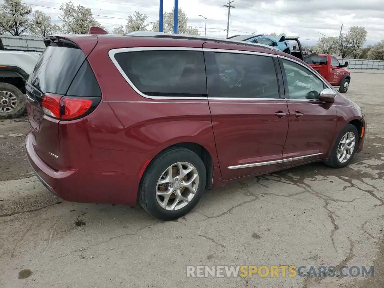 3 Photograph of a damaged car 2C4RC1GG6LR249971 CHRYSLER PACIFICA 2020