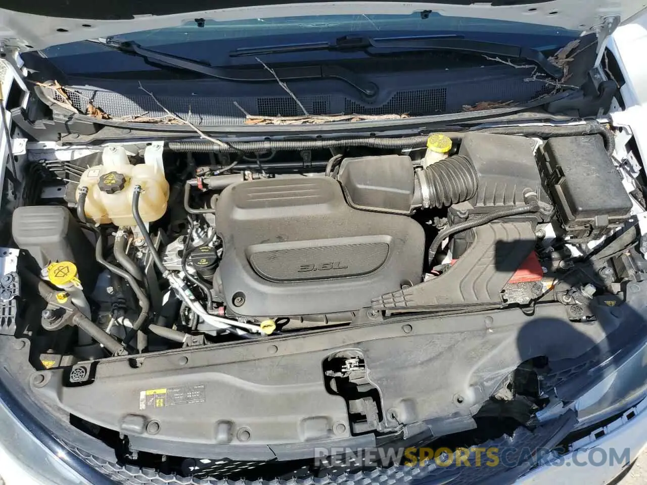12 Photograph of a damaged car 2C4RC1GG7LR151726 CHRYSLER PACIFICA 2020