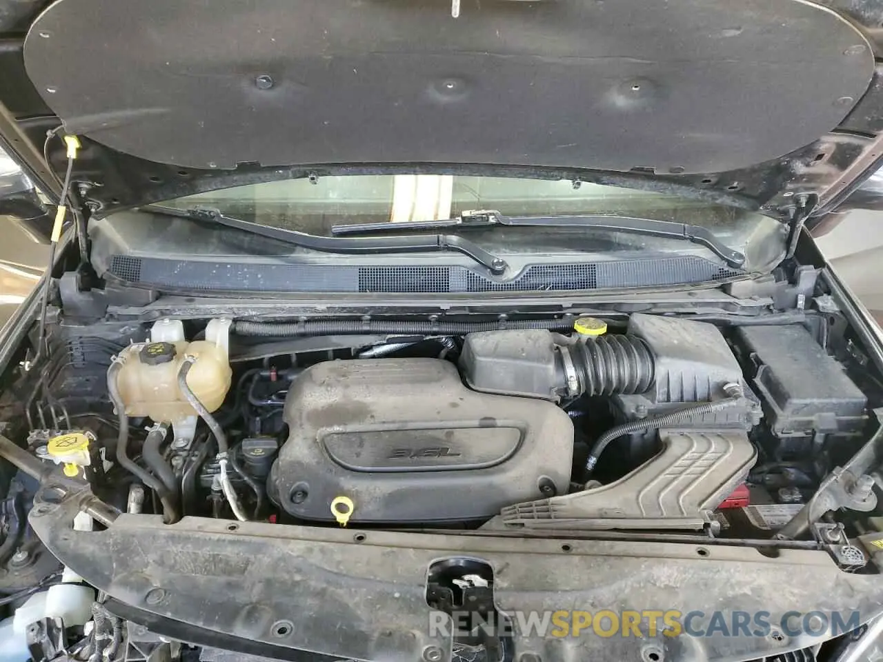 14 Photograph of a damaged car 2C4RC1GG8LR175906 CHRYSLER PACIFICA 2020
