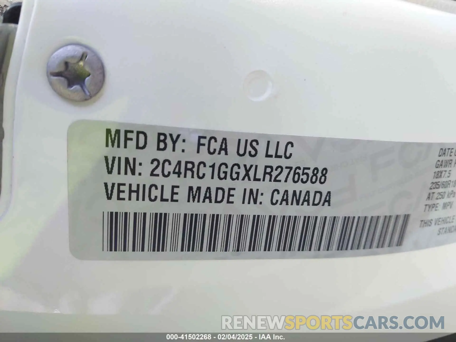 9 Photograph of a damaged car 2C4RC1GGXLR276588 CHRYSLER PACIFICA 2020