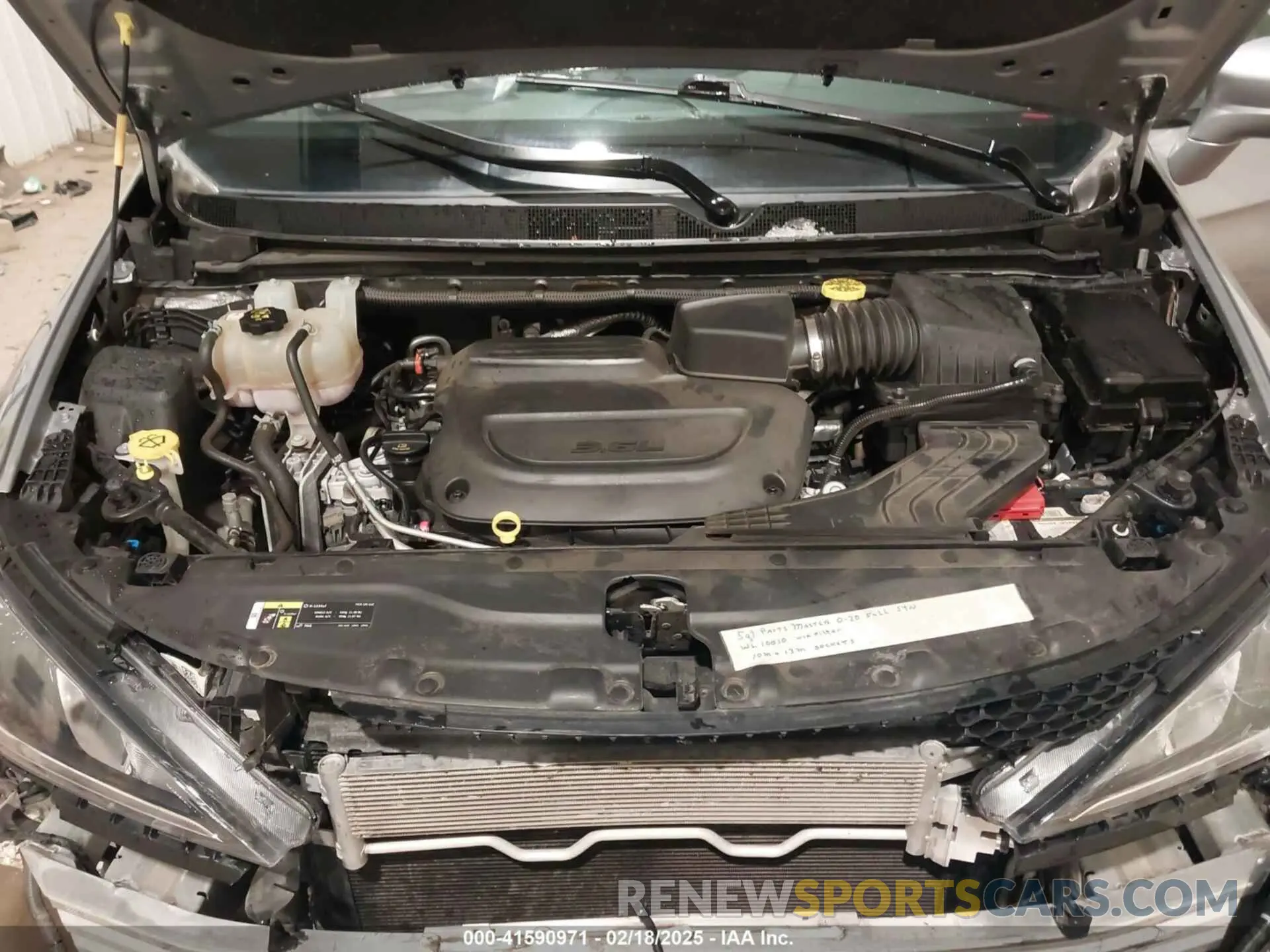 10 Photograph of a damaged car 2C4RC3BG4LR263659 CHRYSLER PACIFICA 2020