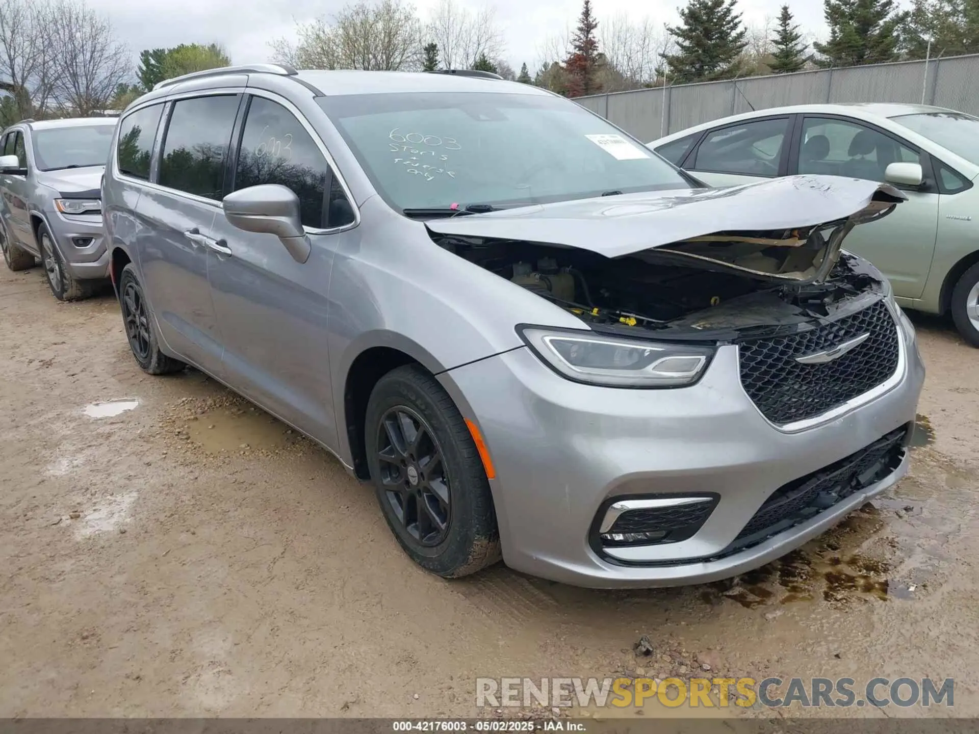 1 Photograph of a damaged car 2C4RC1BG0MR531936 CHRYSLER PACIFICA 2021