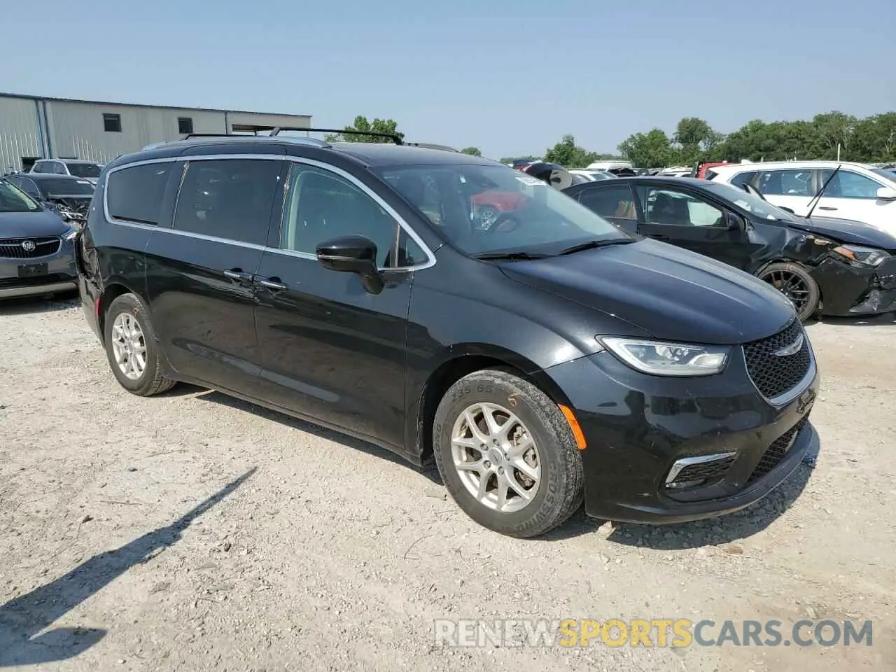 4 Photograph of a damaged car 2C4RC1BG0MR532357 CHRYSLER PACIFICA 2021