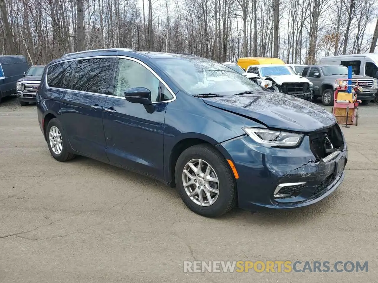 4 Photograph of a damaged car 2C4RC1BG0MR597838 CHRYSLER PACIFICA 2021