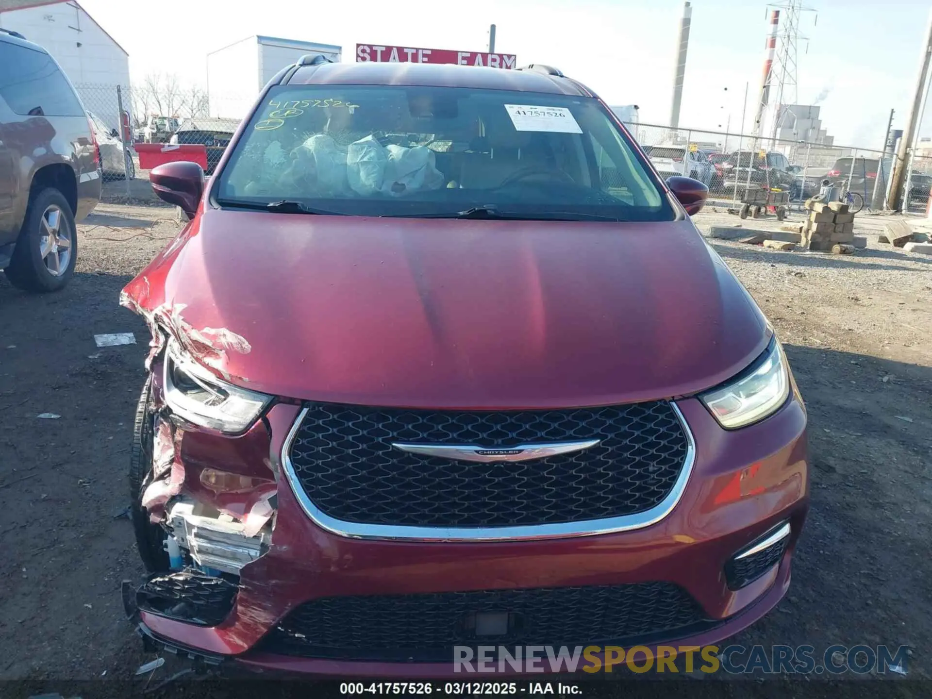 12 Photograph of a damaged car 2C4RC1BG1MR542816 CHRYSLER PACIFICA 2021