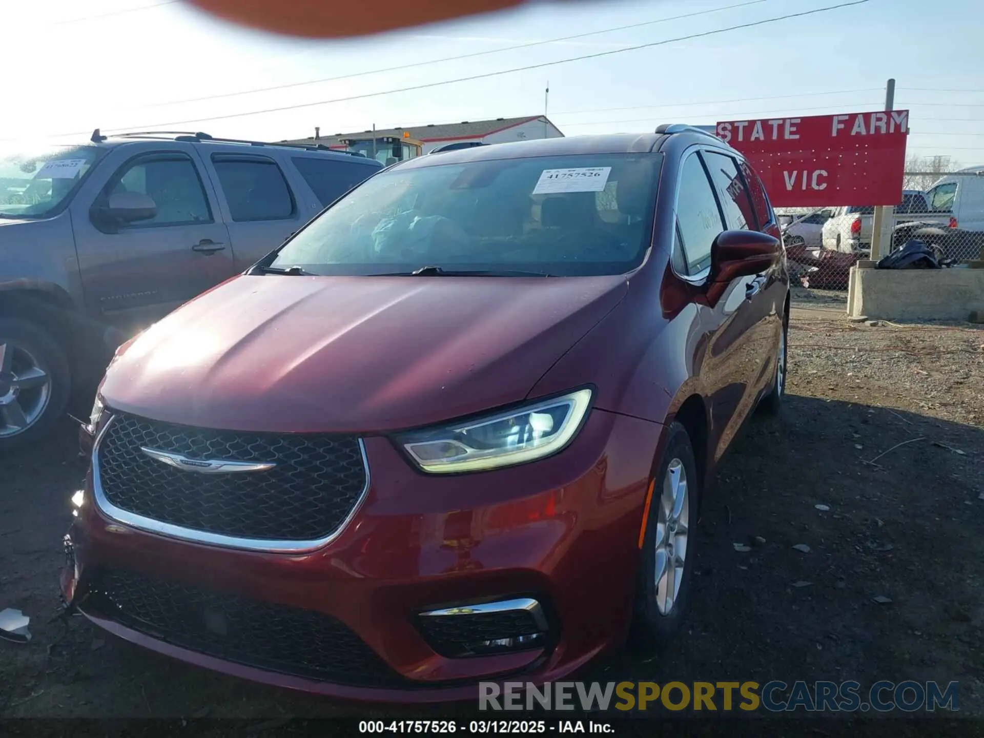 2 Photograph of a damaged car 2C4RC1BG1MR542816 CHRYSLER PACIFICA 2021