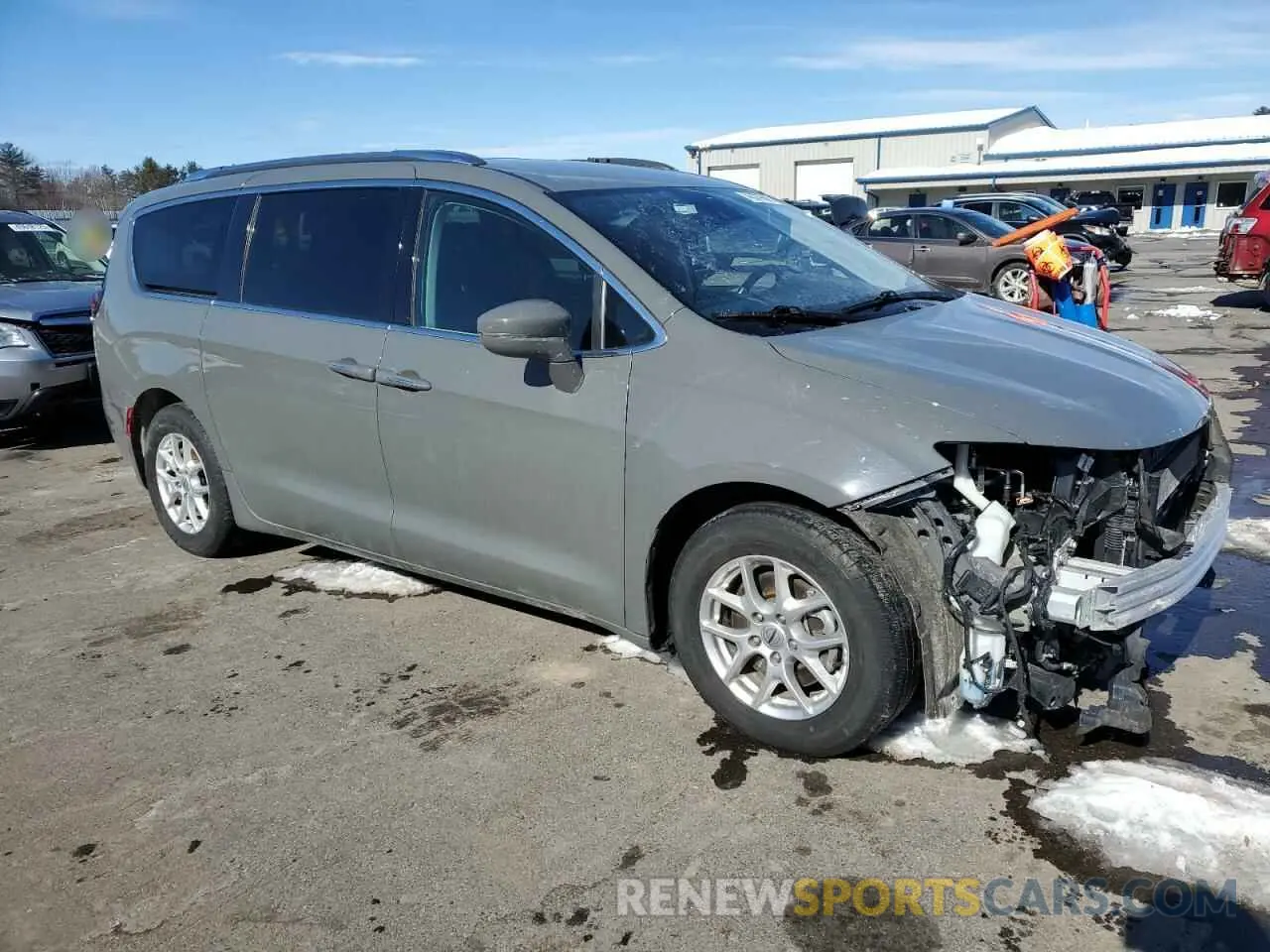 4 Photograph of a damaged car 2C4RC1BG1MR552939 CHRYSLER PACIFICA 2021