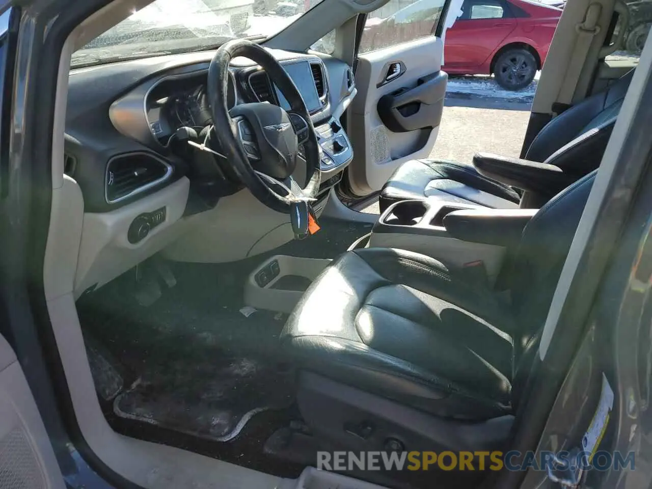 7 Photograph of a damaged car 2C4RC1BG1MR552939 CHRYSLER PACIFICA 2021
