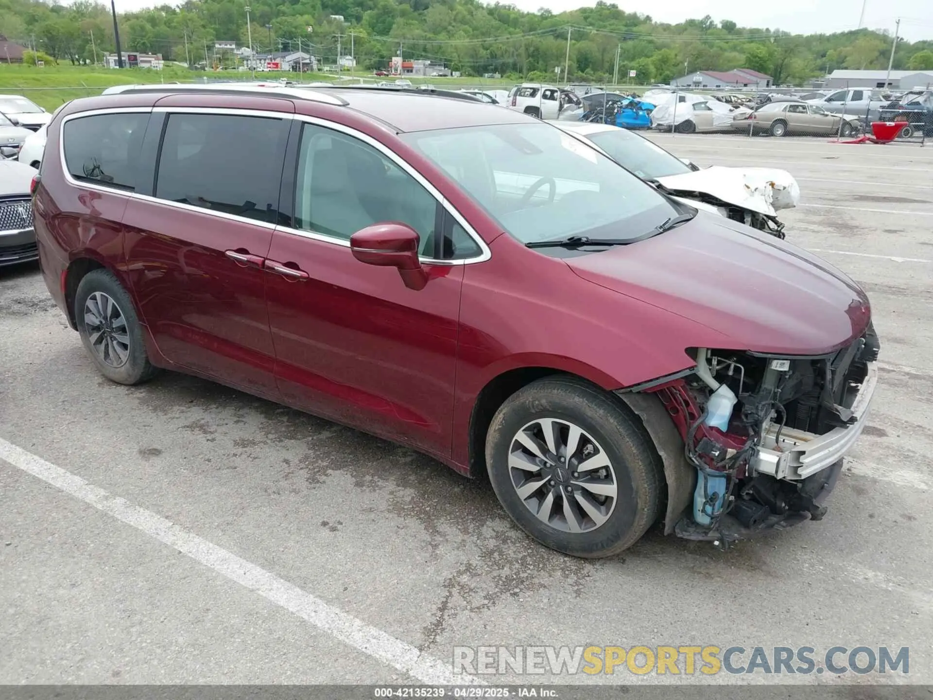 1 Photograph of a damaged car 2C4RC1BG2MR502731 CHRYSLER PACIFICA 2021