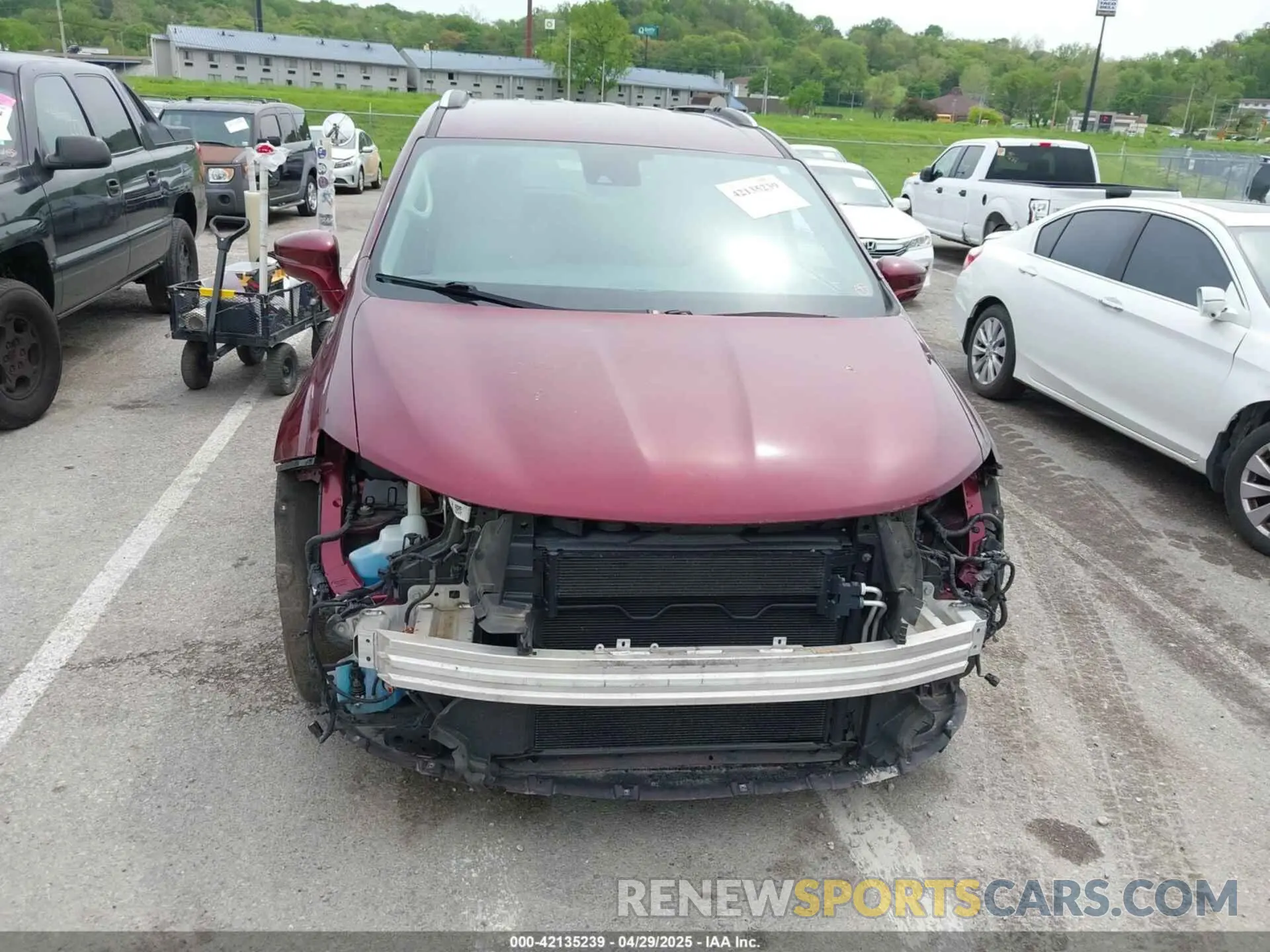 6 Photograph of a damaged car 2C4RC1BG2MR502731 CHRYSLER PACIFICA 2021