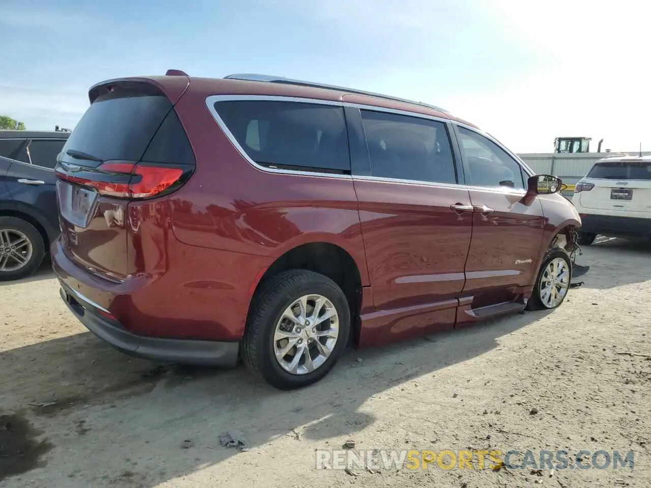 3 Photograph of a damaged car 2C4RC1BG2MR553176 CHRYSLER PACIFICA 2021