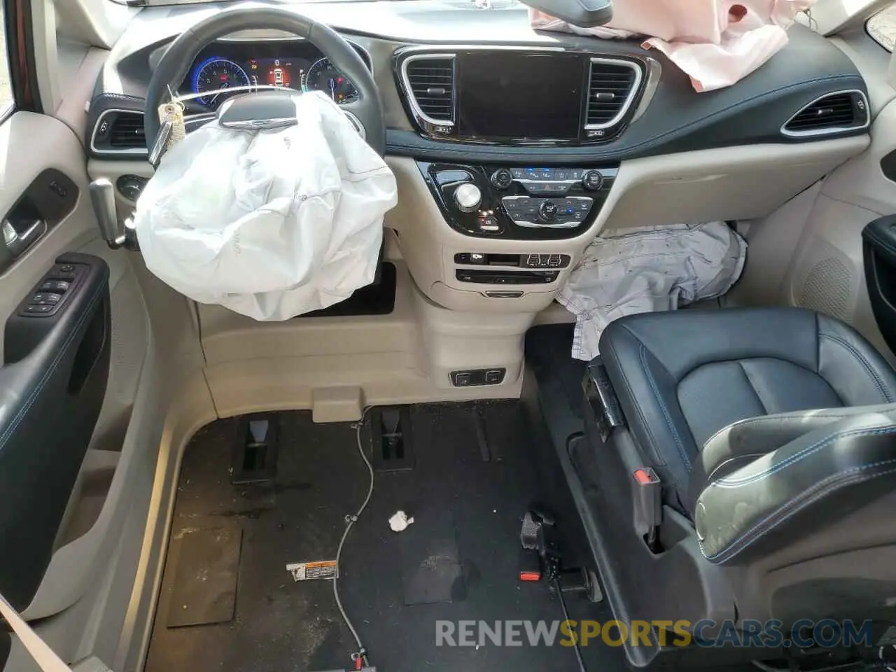 8 Photograph of a damaged car 2C4RC1BG2MR553176 CHRYSLER PACIFICA 2021