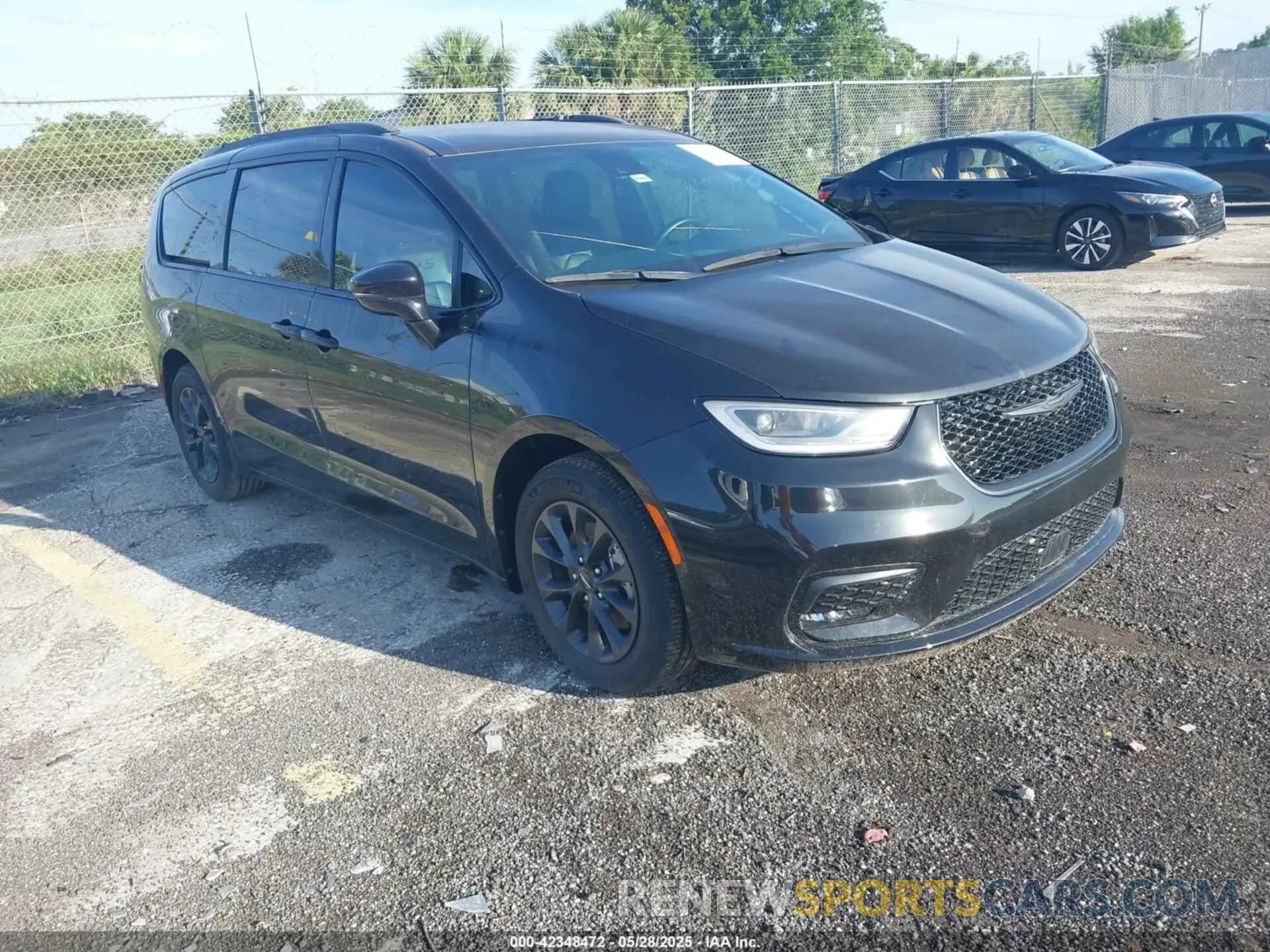 1 Photograph of a damaged car 2C4RC1BG2MR607995 CHRYSLER PACIFICA 2021