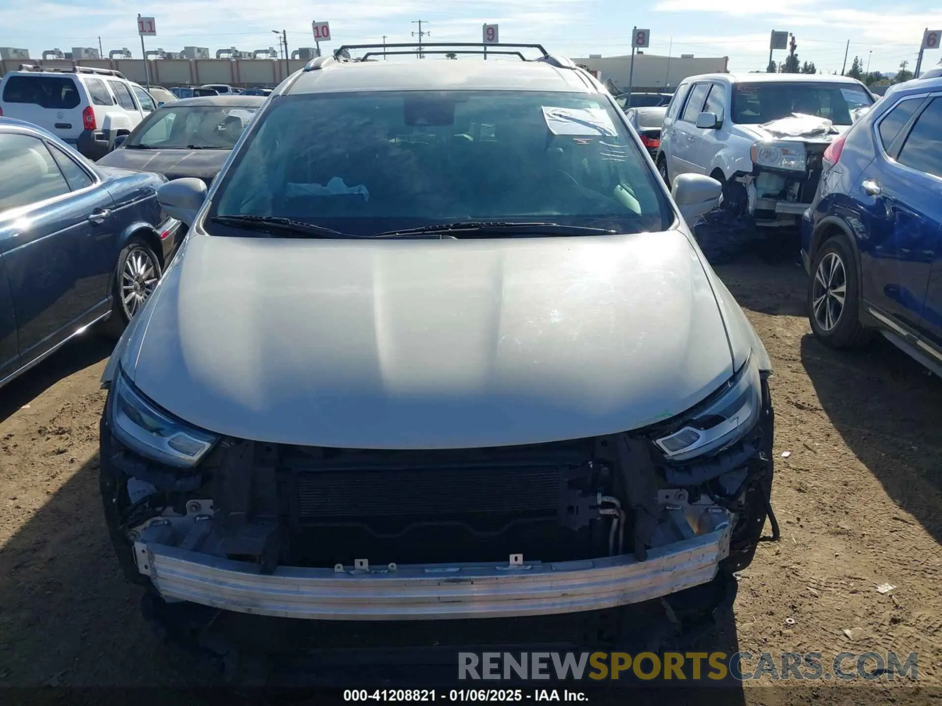 12 Photograph of a damaged car 2C4RC1BG3MR528397 CHRYSLER PACIFICA 2021
