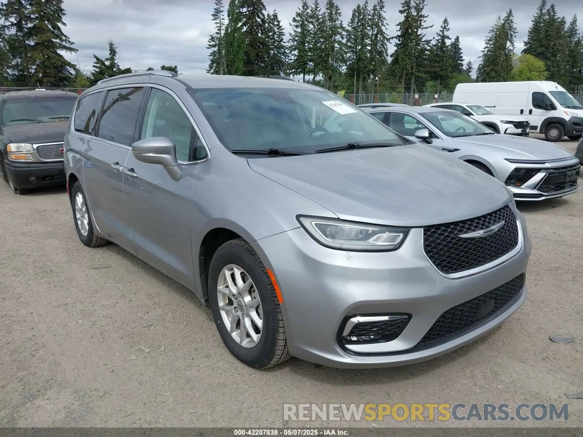 1 Photograph of a damaged car 2C4RC1BG3MR552828 CHRYSLER PACIFICA 2021