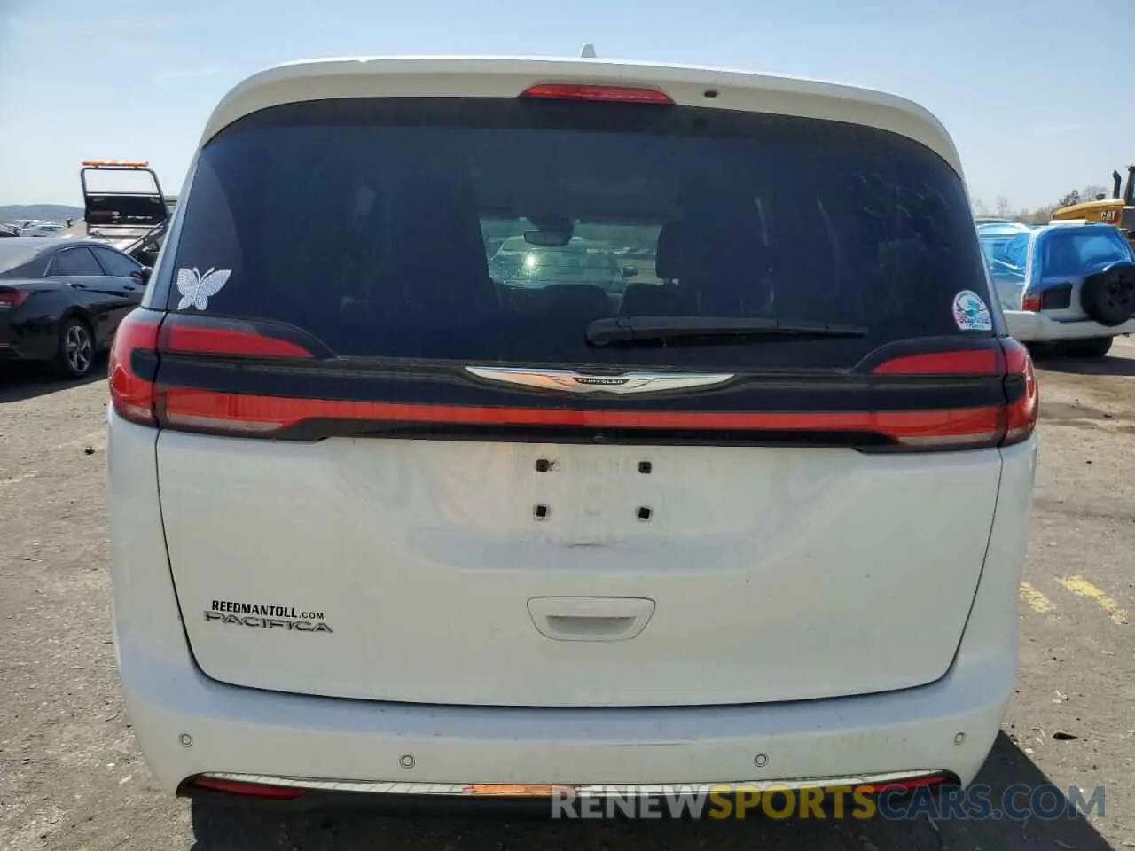 6 Photograph of a damaged car 2C4RC1BG4MR515657 CHRYSLER PACIFICA 2021