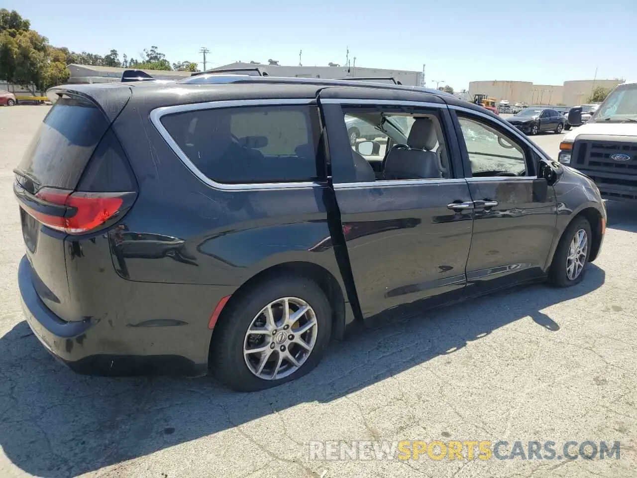3 Photograph of a damaged car 2C4RC1BG5MR527753 CHRYSLER PACIFICA 2021