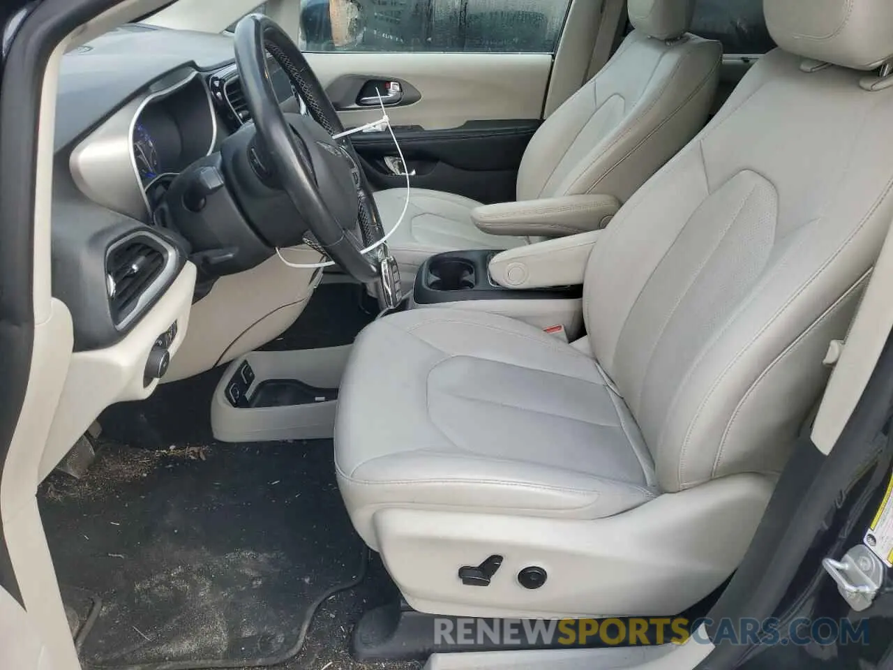 7 Photograph of a damaged car 2C4RC1BG5MR589041 CHRYSLER PACIFICA 2021