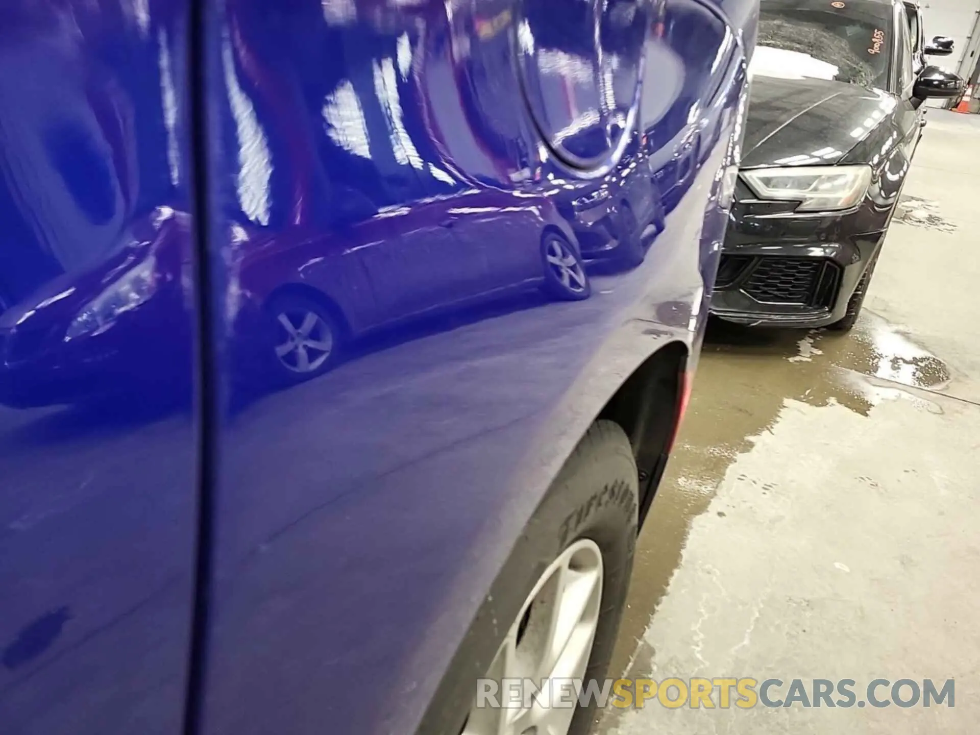 29 Photograph of a damaged car 2C4RC1BG7MR588165 CHRYSLER PACIFICA 2021