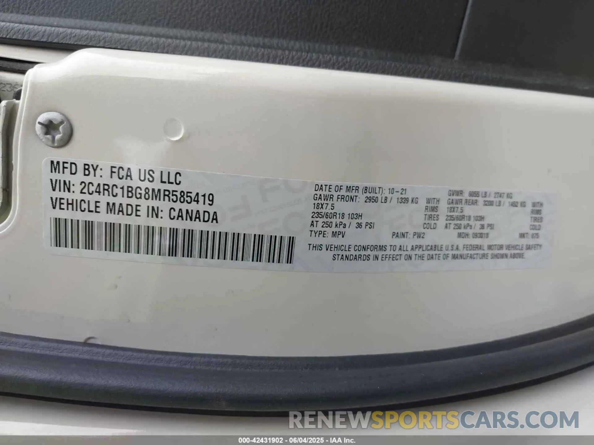 9 Photograph of a damaged car 2C4RC1BG8MR585419 CHRYSLER PACIFICA 2021