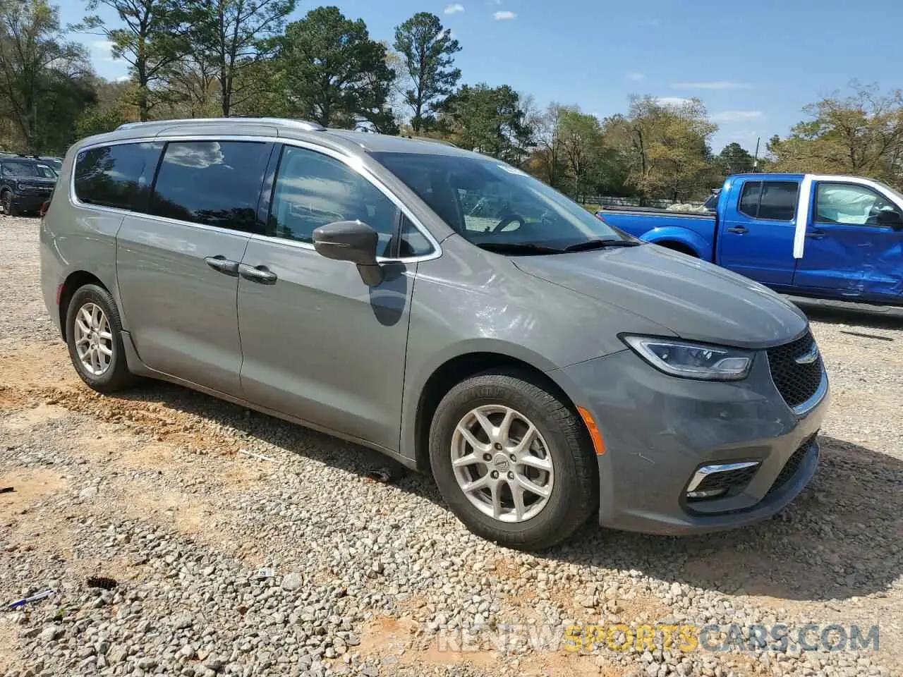 4 Photograph of a damaged car 2C4RC1BG8MR591978 CHRYSLER PACIFICA 2021