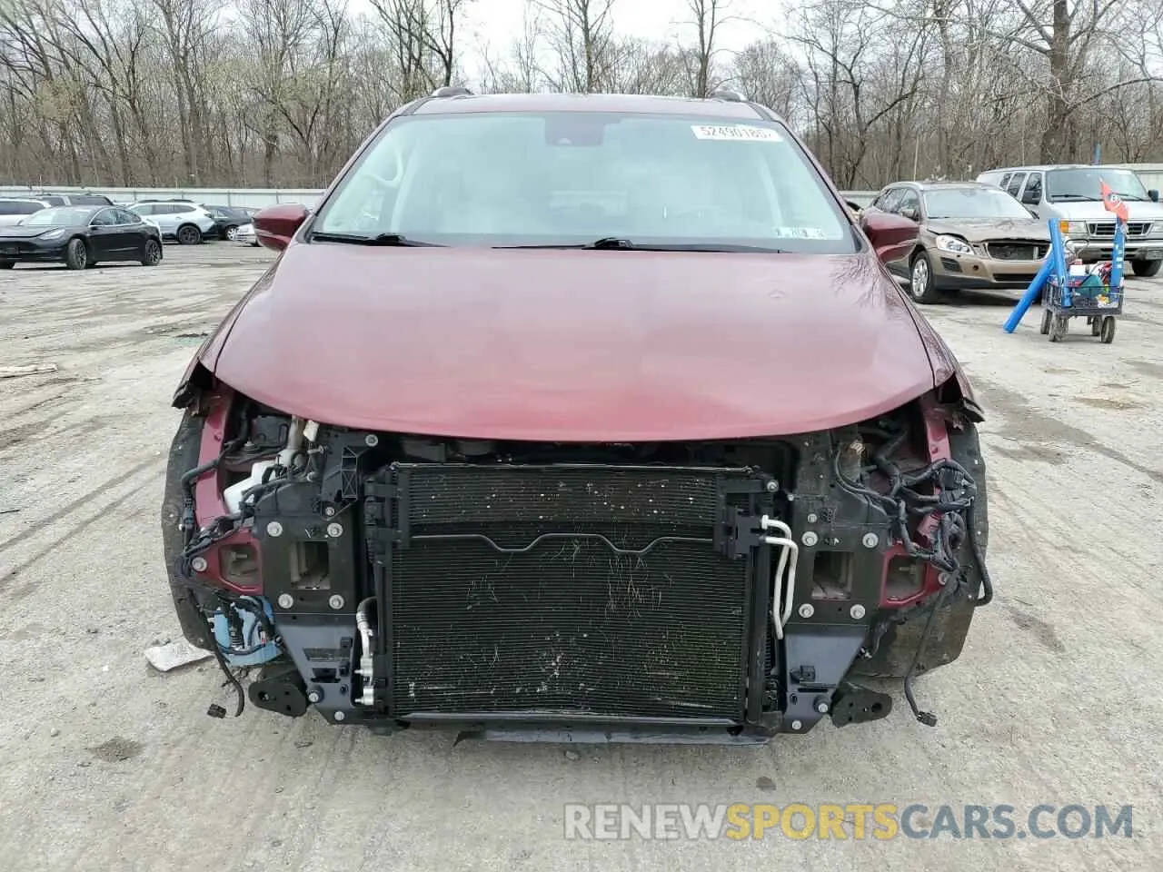 5 Photograph of a damaged car 2C4RC1BG9MR531241 CHRYSLER PACIFICA 2021