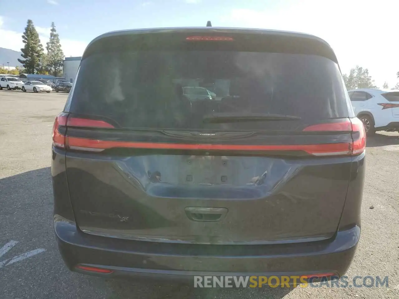 6 Photograph of a damaged car 2C4RC1BG9MR534916 CHRYSLER PACIFICA 2021