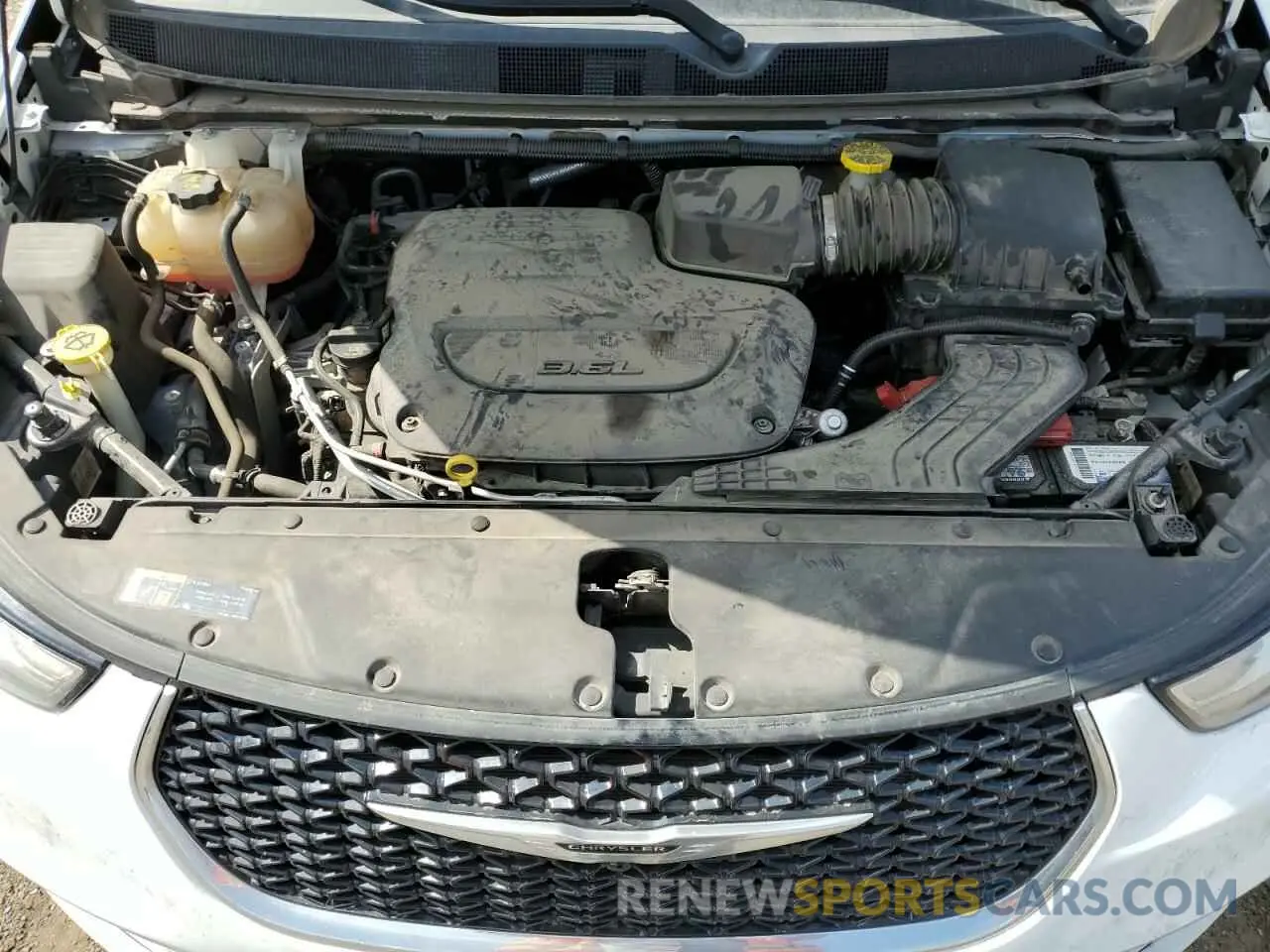 12 Photograph of a damaged car 2C4RC1BG9MR606875 CHRYSLER PACIFICA 2021