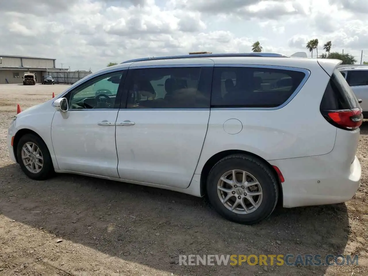 2 Photograph of a damaged car 2C4RC1BG9MR606875 CHRYSLER PACIFICA 2021