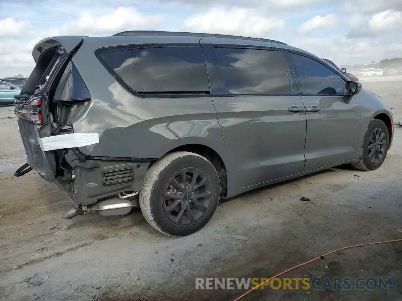 3 Photograph of a damaged car 2C4RC1BG9MR607542 CHRYSLER PACIFICA 2021