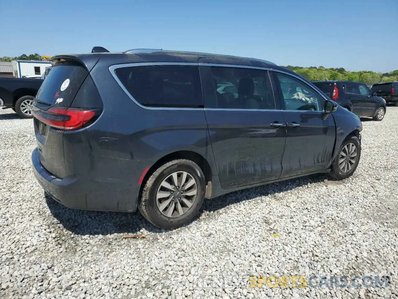 3 Photograph of a damaged car 2C4RC1BGXMR515940 CHRYSLER PACIFICA 2021