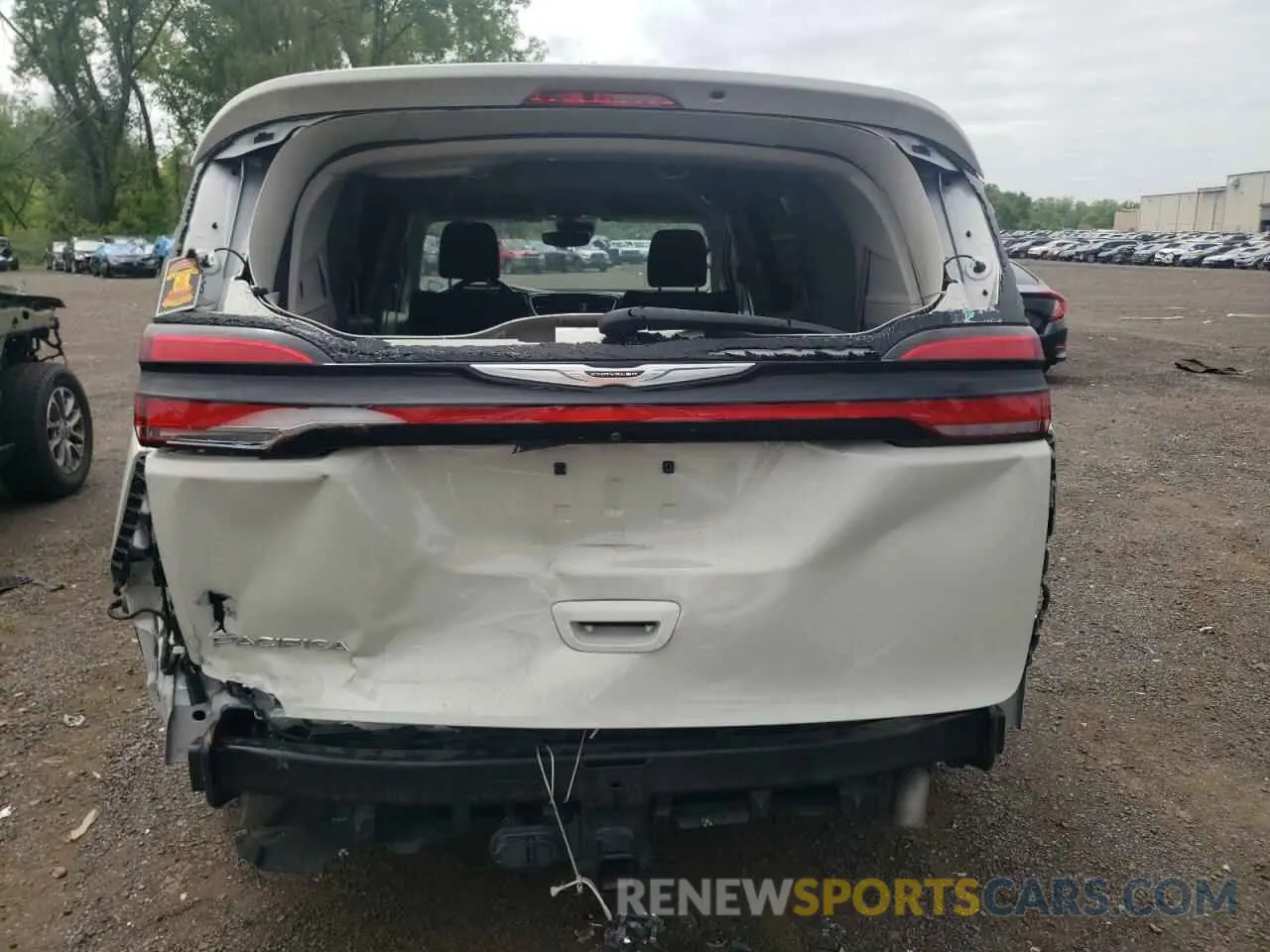6 Photograph of a damaged car 2C4RC1BGXMR559226 CHRYSLER PACIFICA 2021