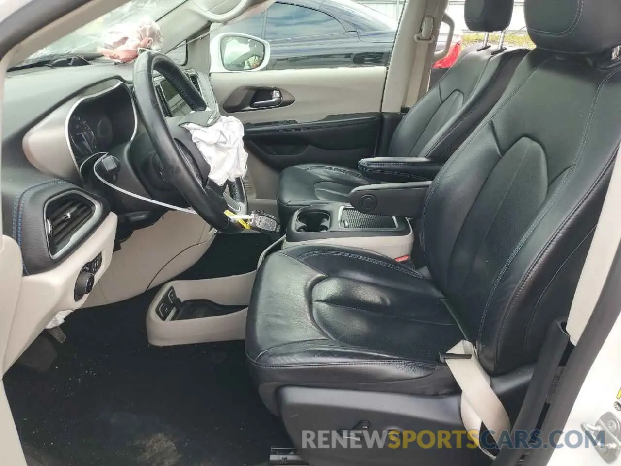 7 Photograph of a damaged car 2C4RC1BGXMR574891 CHRYSLER PACIFICA 2021