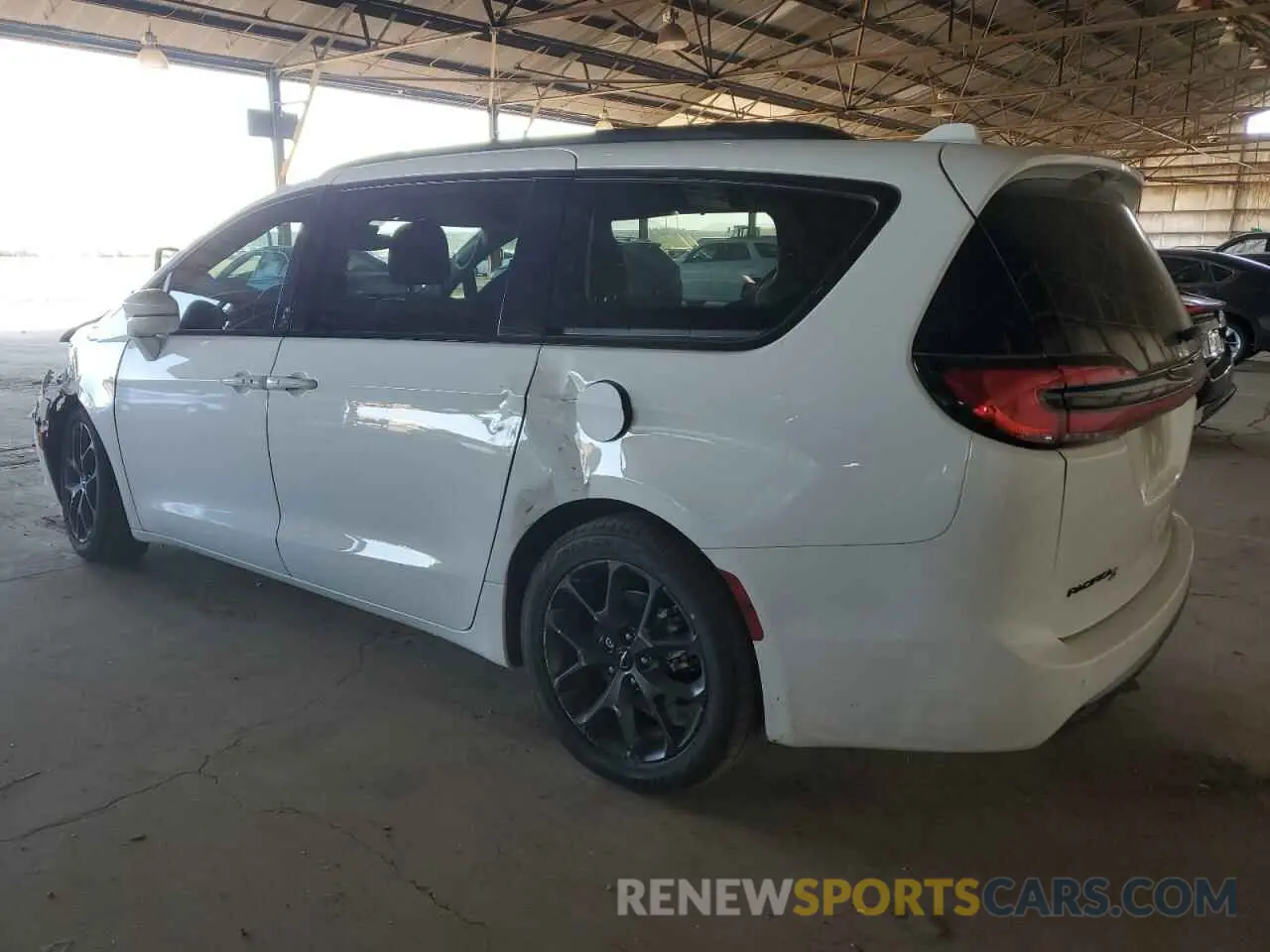 2 Photograph of a damaged car 2C4RC1FG0MR548231 CHRYSLER PACIFICA 2021