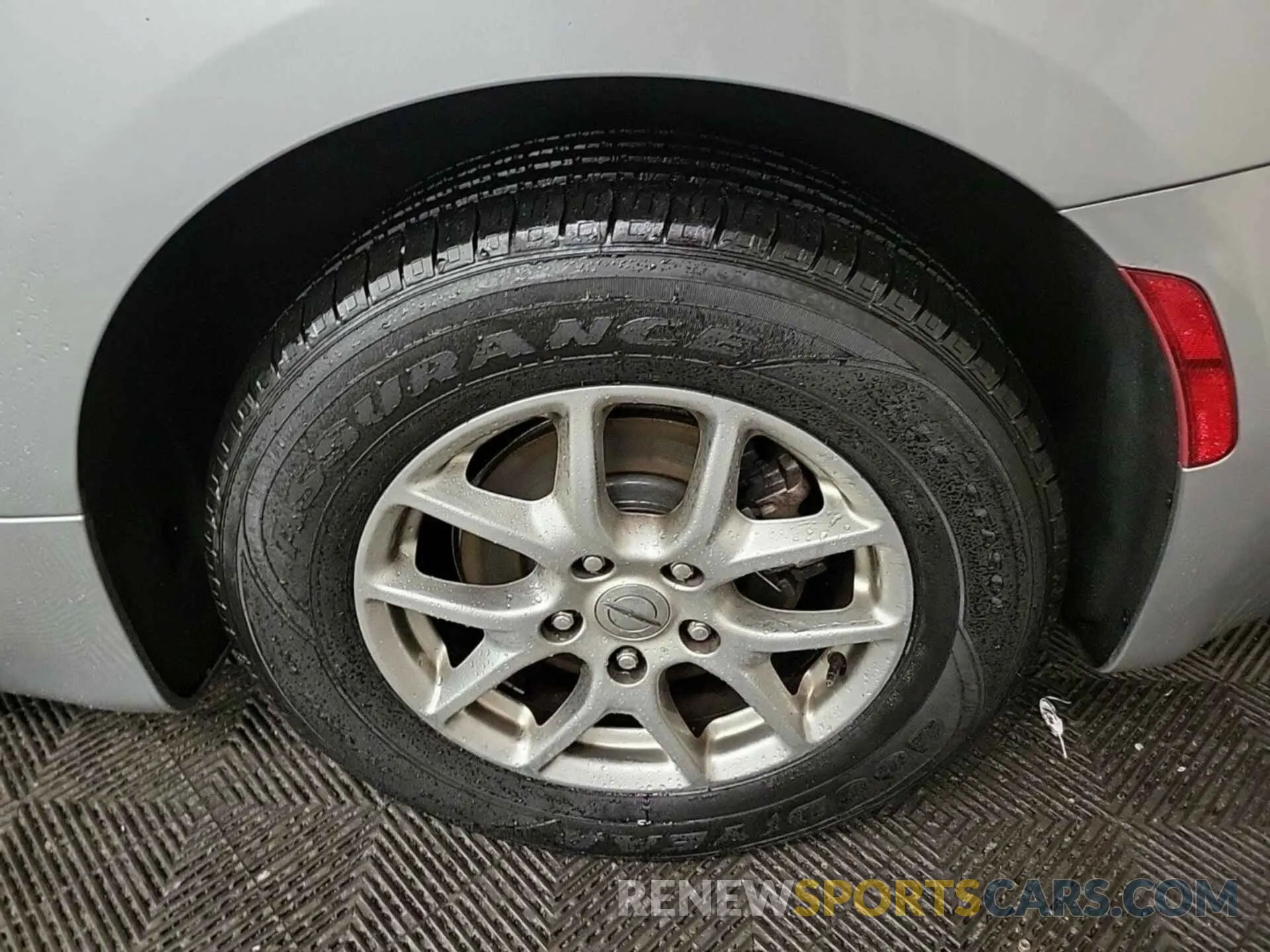 17 Photograph of a damaged car 2C4RC1FG2MR515084 CHRYSLER PACIFICA 2021