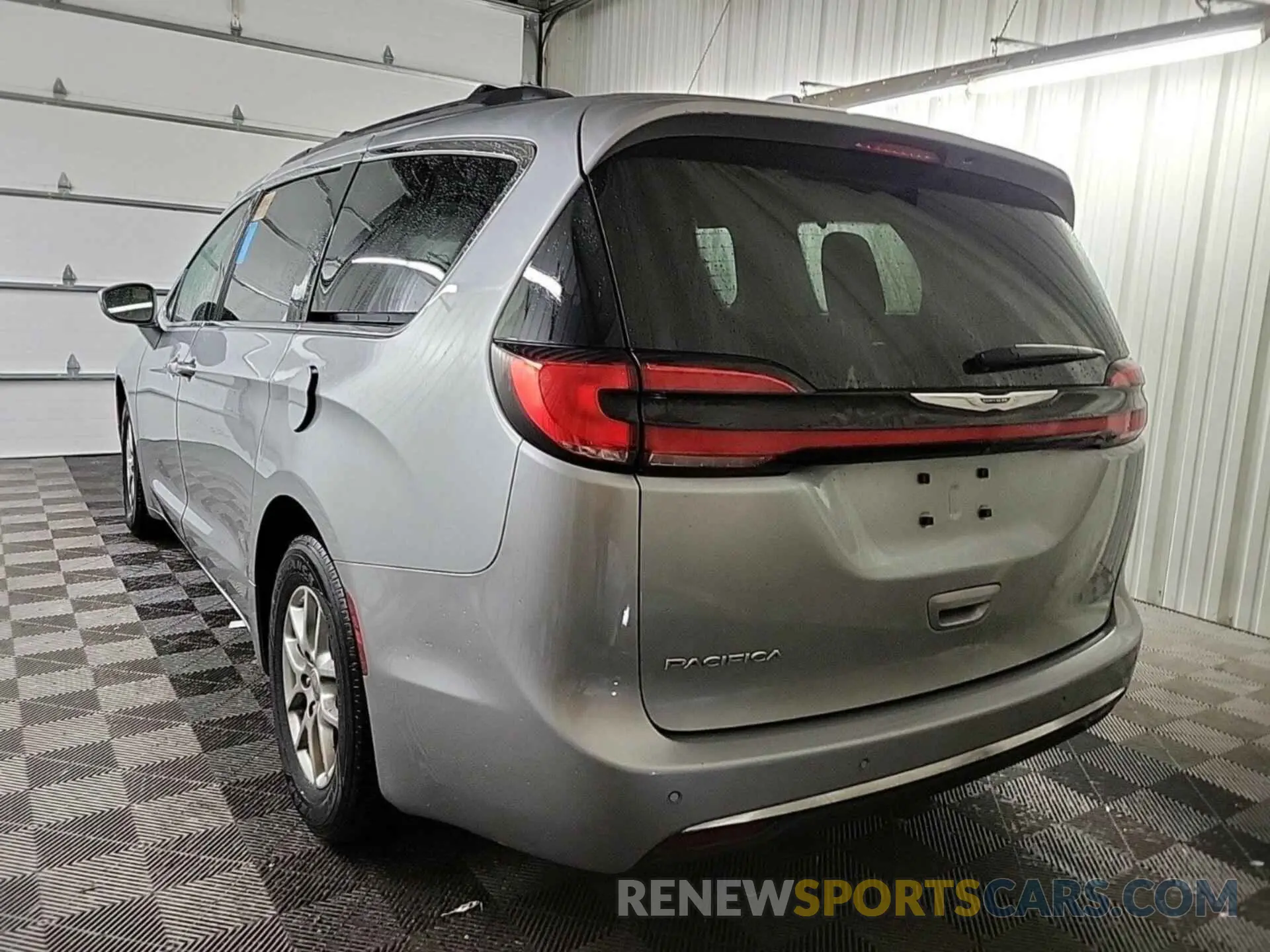 35 Photograph of a damaged car 2C4RC1FG2MR515084 CHRYSLER PACIFICA 2021