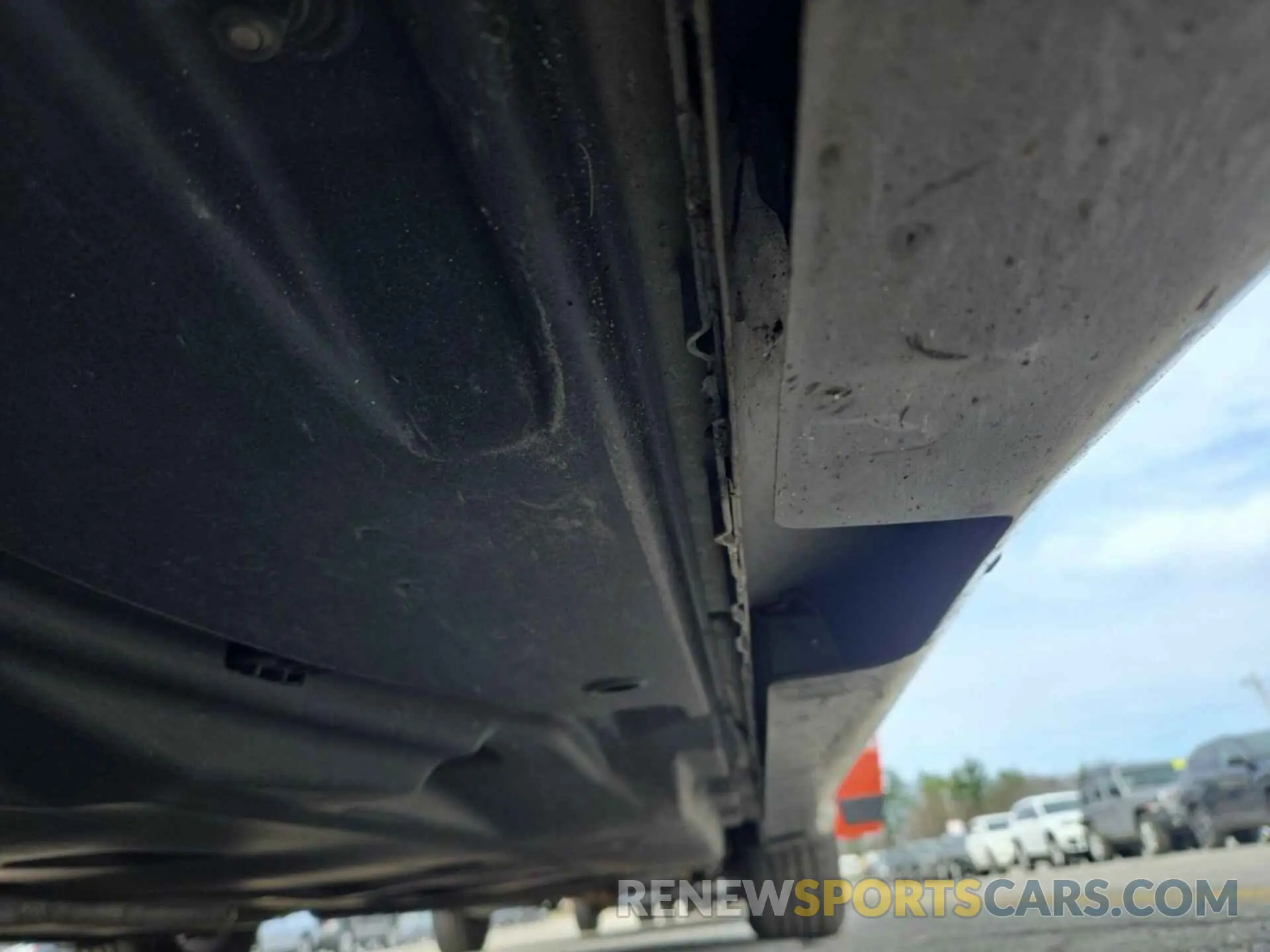 4 Photograph of a damaged car 2C4RC1FG2MR515084 CHRYSLER PACIFICA 2021